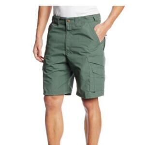 TRU-SPEC Men's 24-7 Polyester Cotton Rip Stop 9-Inch Shorts sz 40 outdoor Green